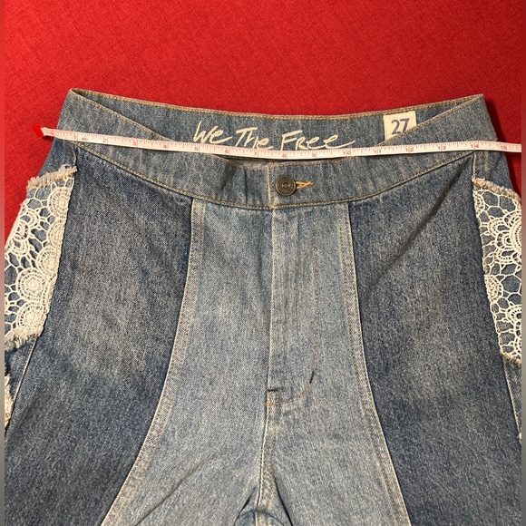 Free People In My Element Patched Flare Jeans 27 (*30) Runs Large Preowned $168 - Picture 8 of 16